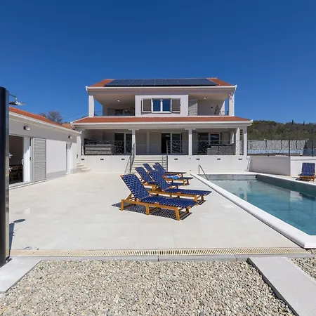 Ferienvilla Lazy Day Oasis Ferienhaus Ljubitovica